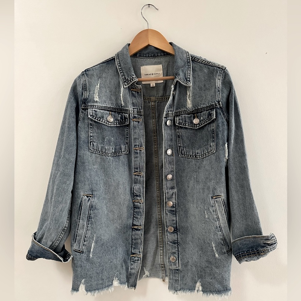 Oversized jean jacket Thread & Supply women’s size S M